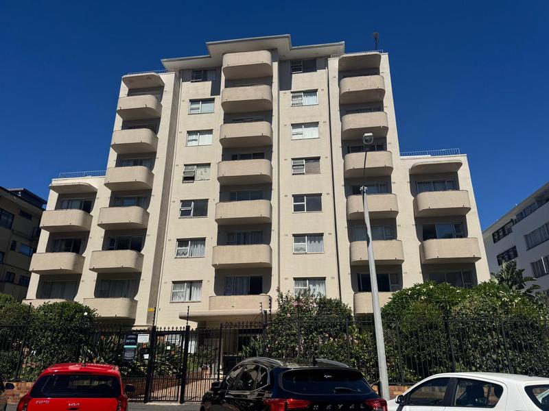 1 Bedroom Property for Sale in Sea Point Western Cape